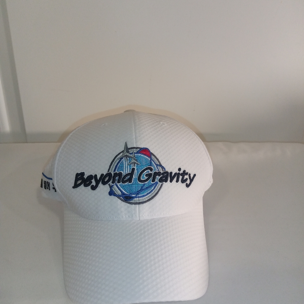 Beyond Gravity Snap Back Cap